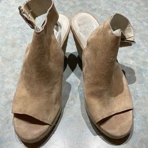 Wishbone suede wedge sandals (sz 7)